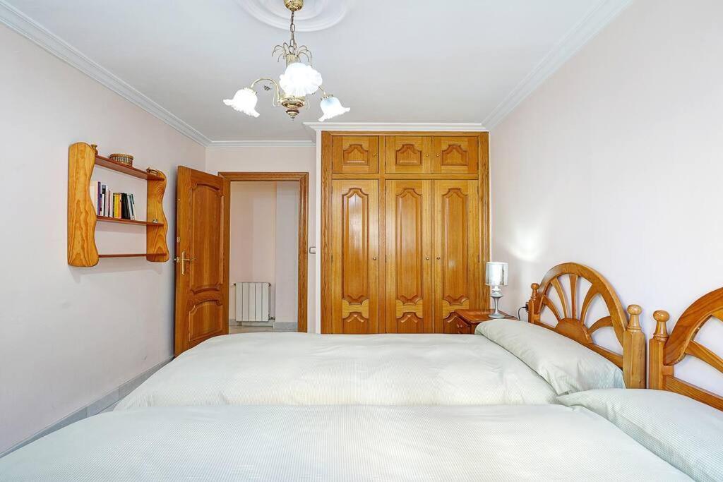 Granada Piso En Calle Arabial 117 Junto A El Corte Ingles Esterno foto